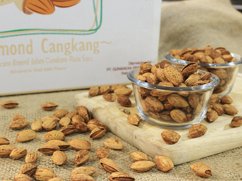 Almond Dadu