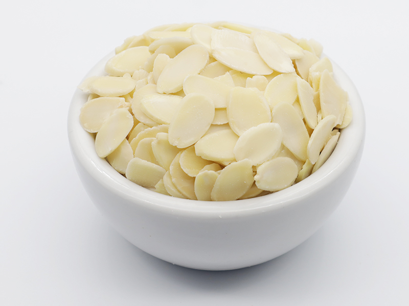 Almond Dadu